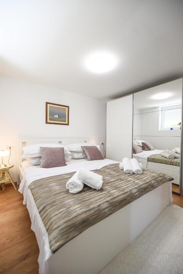 דירות זאדאר Apartman Maja מראה חיצוני תמונה